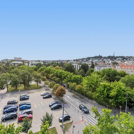 Lam Marble Castle View - Ac - Balcony Apartamento Bratislava