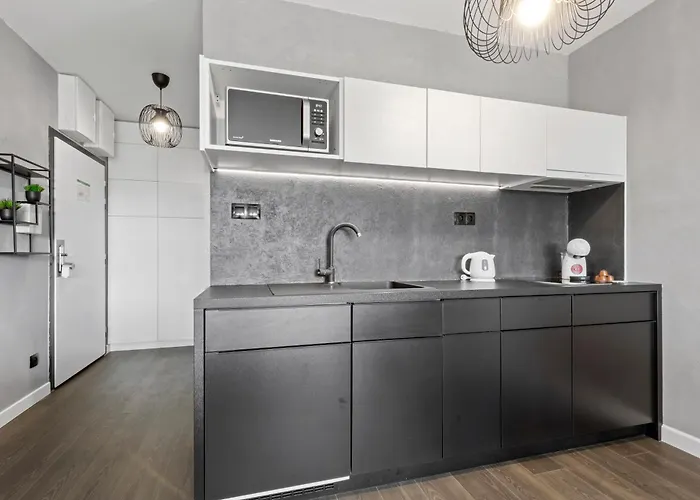 Apartamento Lam Marble Castle View - Ac - Balcony