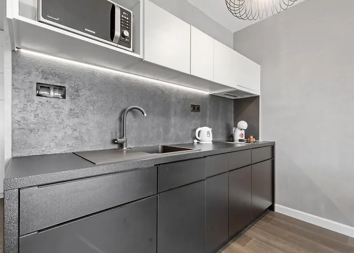 Apartamento Lam Marble Castle View - Ac - Balcony *
